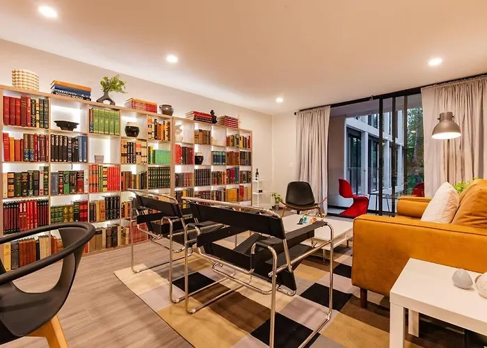 Apartamento Bauhaus Concept: New Building With Roof & Gym